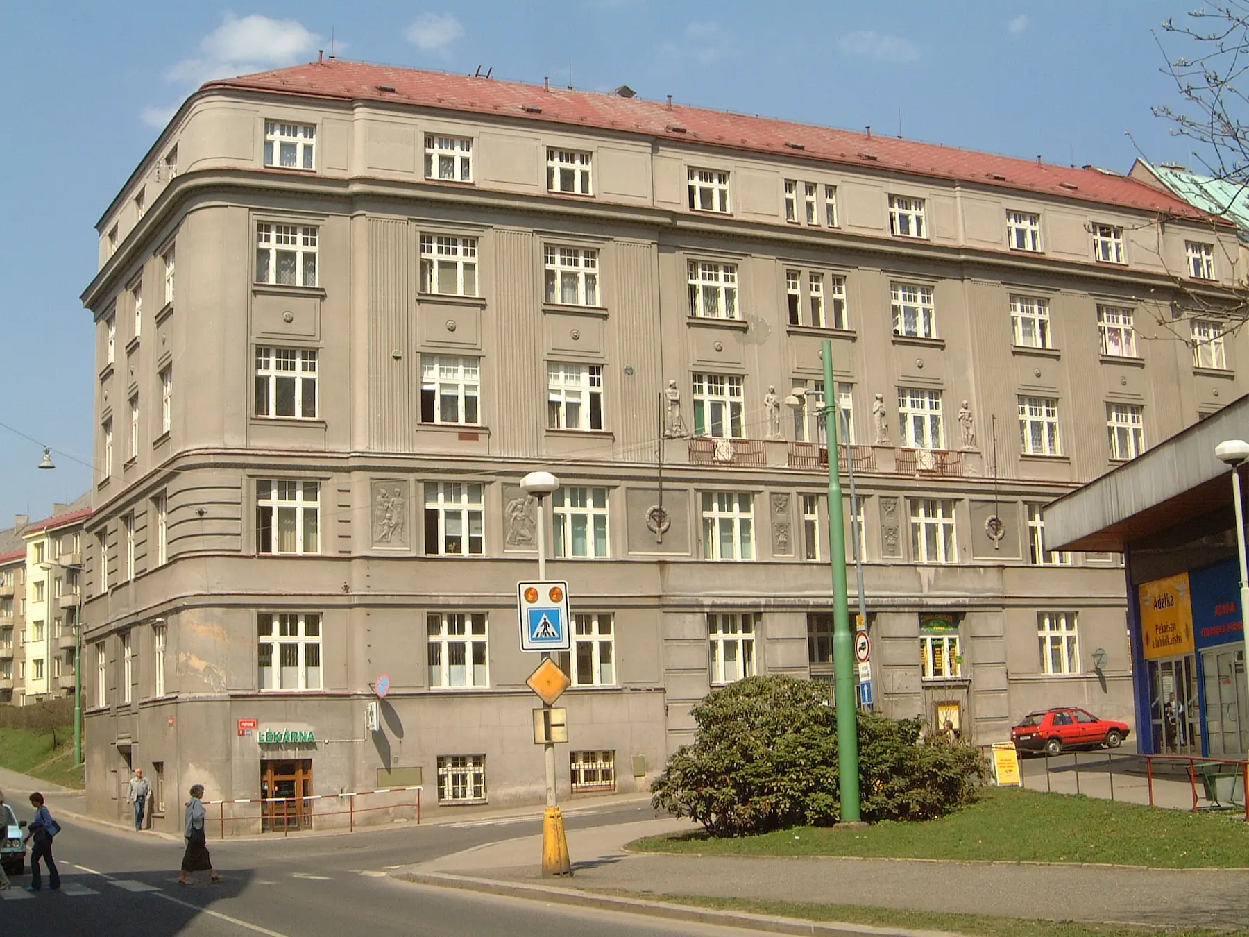 Budova sauny Za Hrází z venku